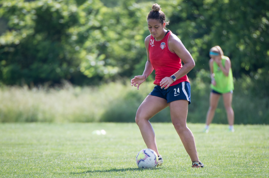 Kaiya McCullough, jogadora de futebol estadunidense