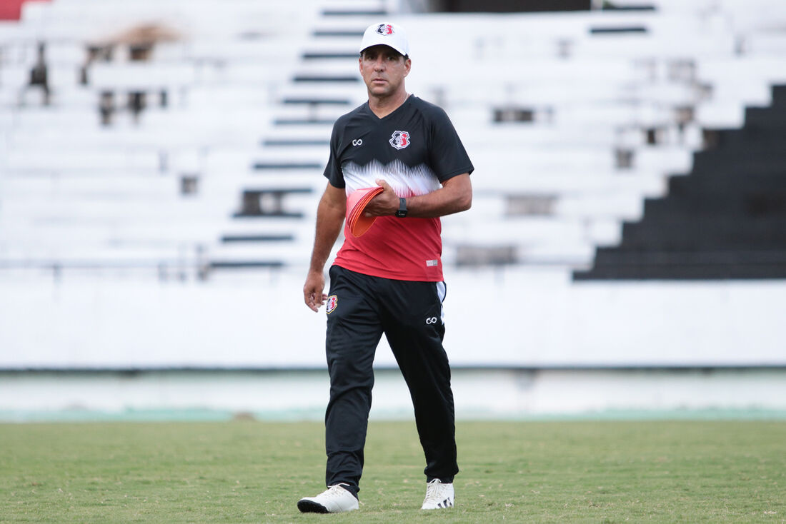 Marcelo Martelotte, técnico do Santa Cruz