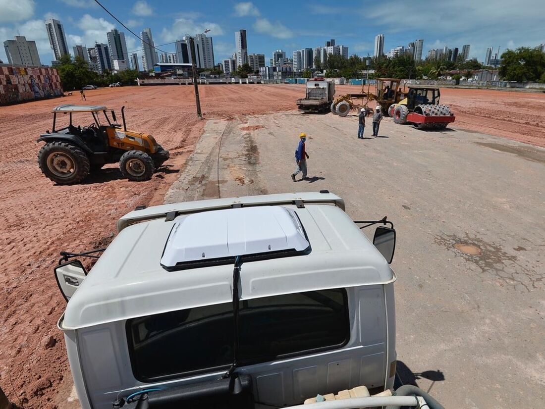 Obras para a construção dos habitacionais começaram no último dia 20