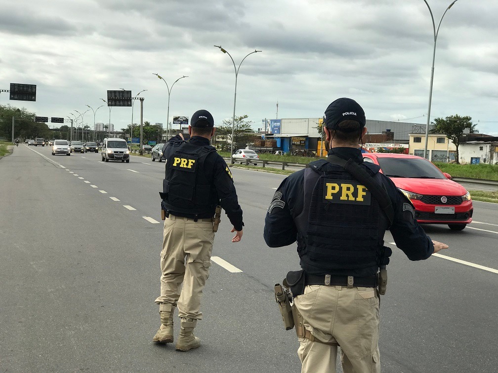 Operação fiscaliza as rodovias federais de Pernambuco