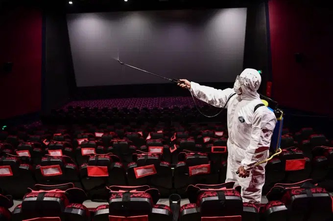 Cinemas e teatros terão que seguir protocolo de reabertura