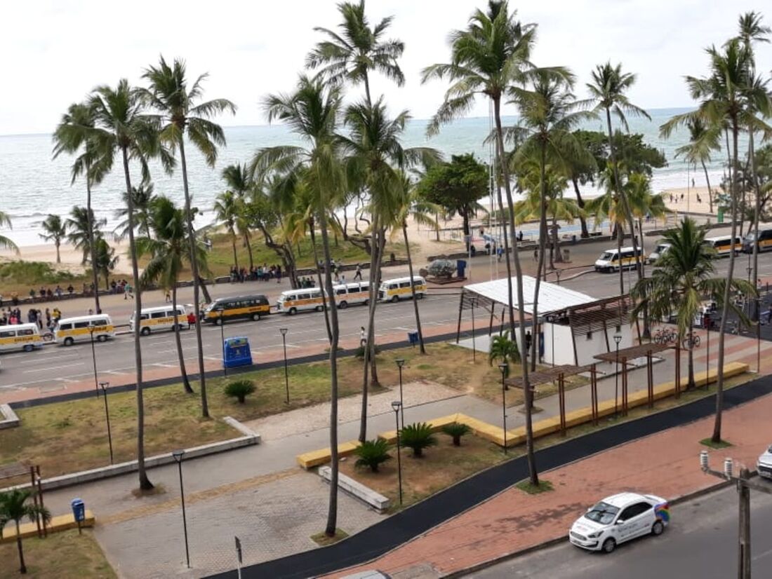 Mobilização aconteceu na Avenida Boa Viagem