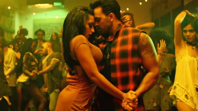 Cantor Luis Fonsi no clipe de "Despacito"