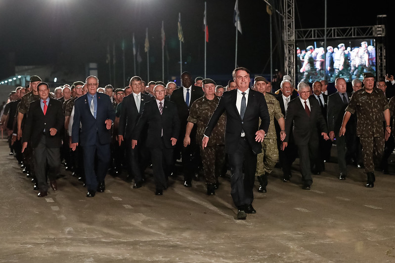 Presidente Jair Bolsonaro em cerimônia militar