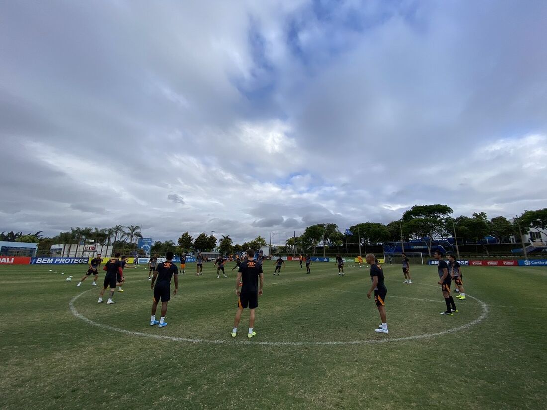 Preparação do Sport em Belo Horizonte, na Toca da Raposa, CT do Cruzeiro