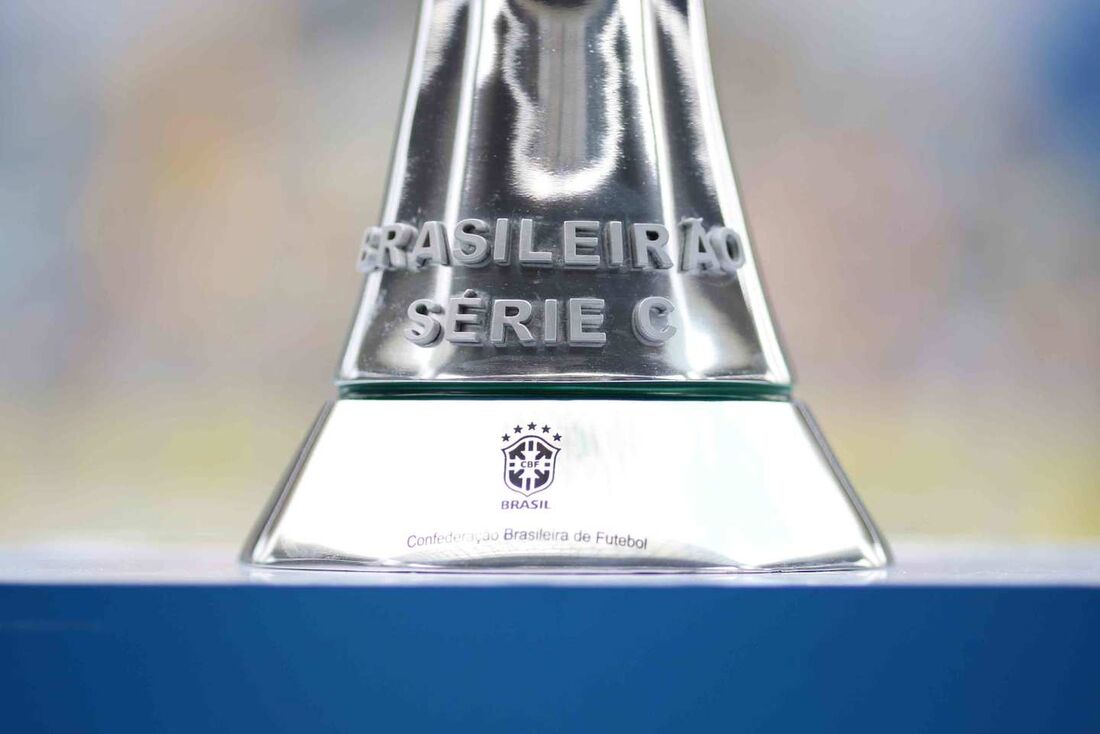 Clubes aprovam volta do público nos jogos do Brasileirão no fim de