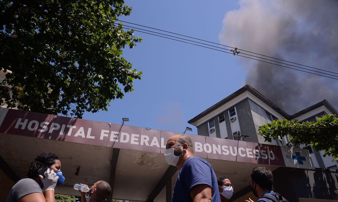 O incêndio ocorreu no Prédio 1 da unidade de saúde