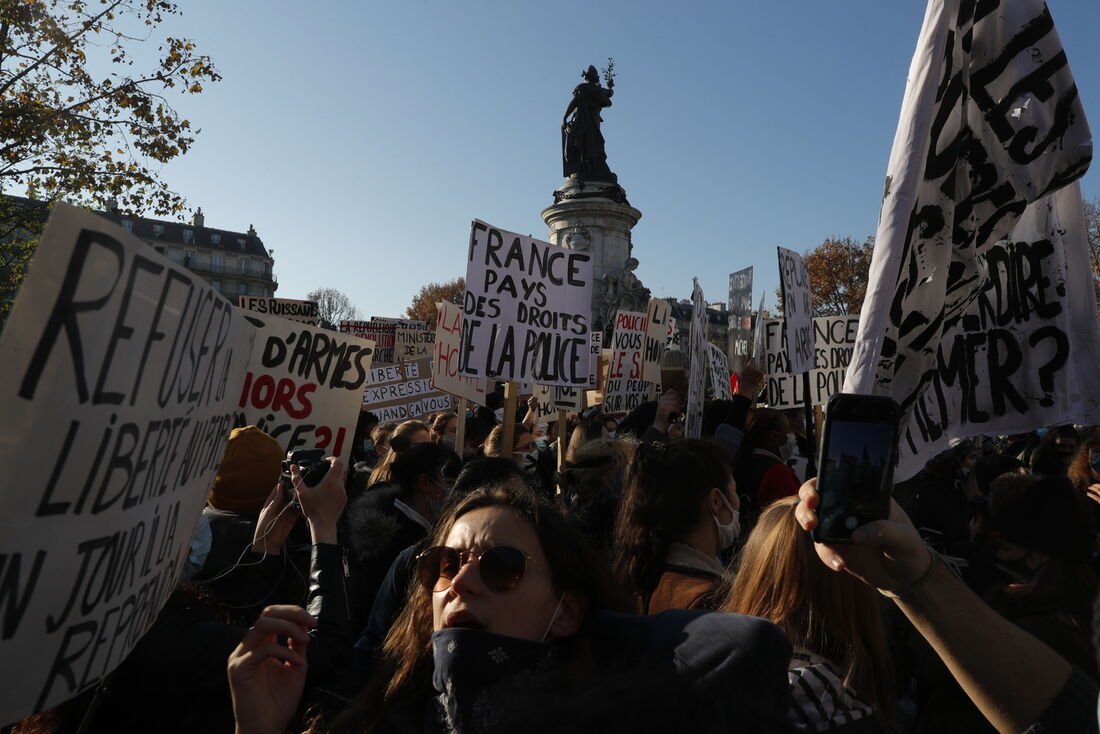 Protesto na França contra lei de segurança