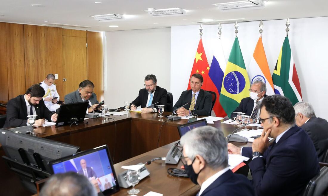 Presidente Jair Bolsonaro participa da videoconferência do Brics