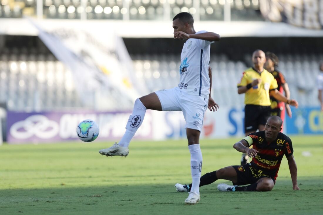 Santos 4x2 Sport, em jogo válido pela 23ª rodada do Brasileirão Série A