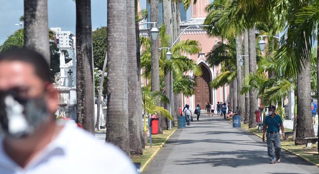 Capela fechada no Cemitério de Santo Amaro, no Recife