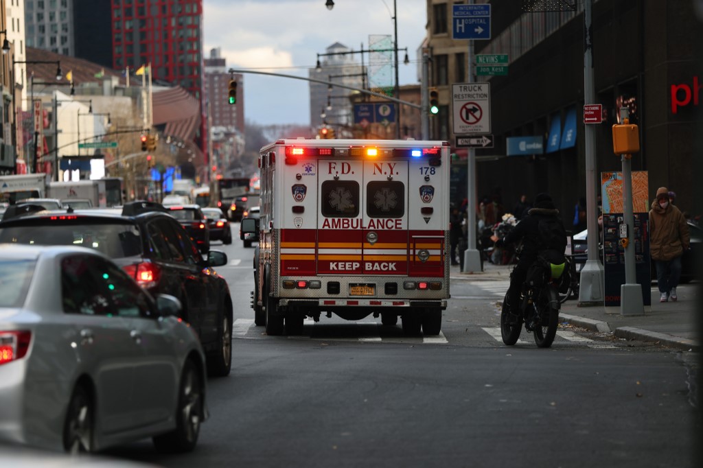 Ambulância em Nova Iorque, nos EUA