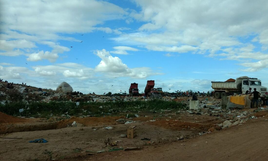 Aterro sanitário