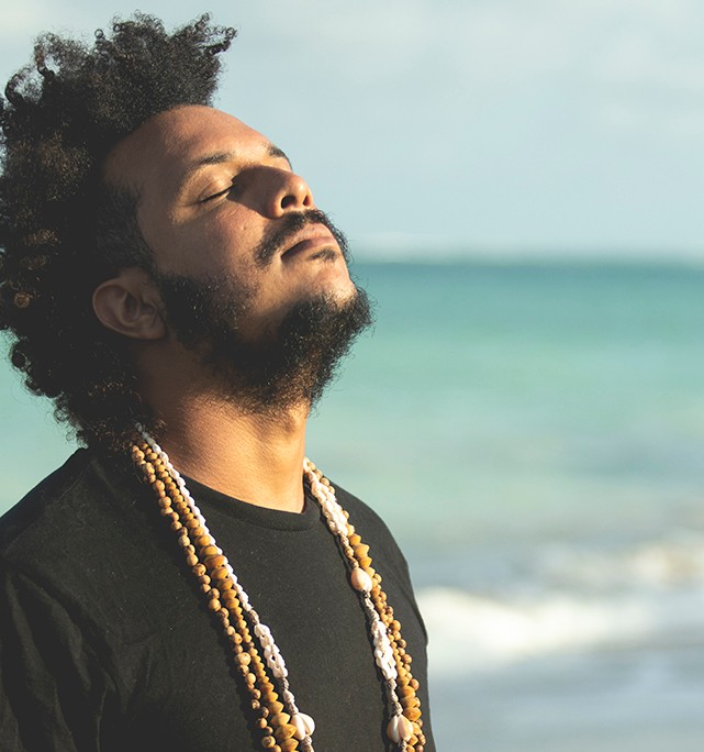 Cantor Vínicius Barros é um dos grandes nomes da nova geração pernambucana