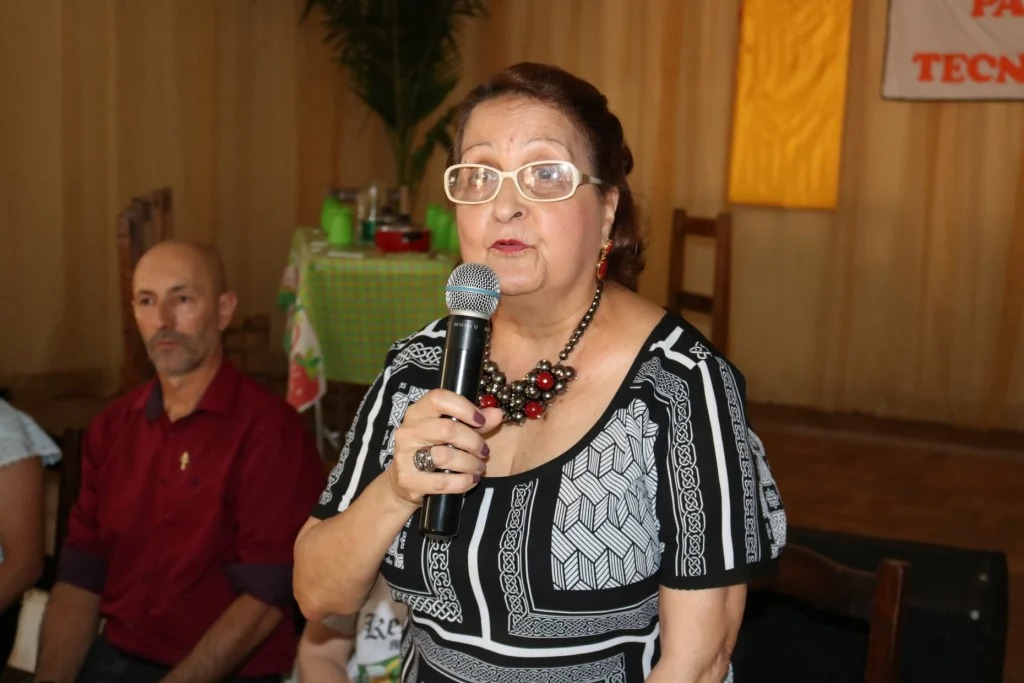 Izalda Boccacio, prefeita eleita de Prefeitura de Santo Antônio das Missões