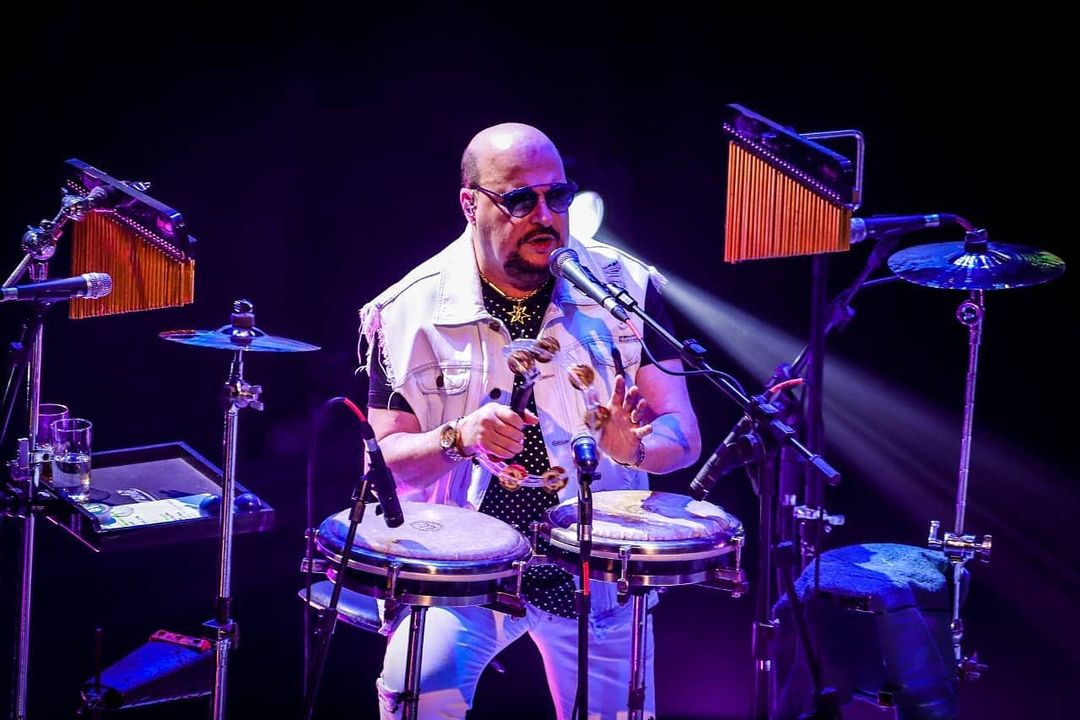 Cantor Paulo César Santos, o Paulinho, vocalista do grupo Roupa Nova