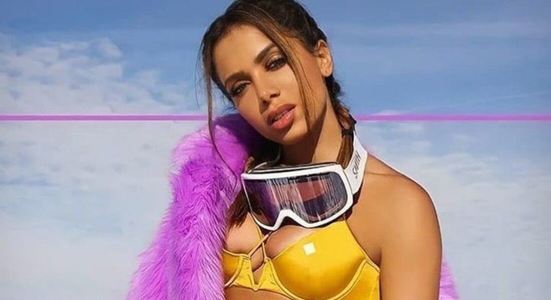 Anitta lança 'Loco'