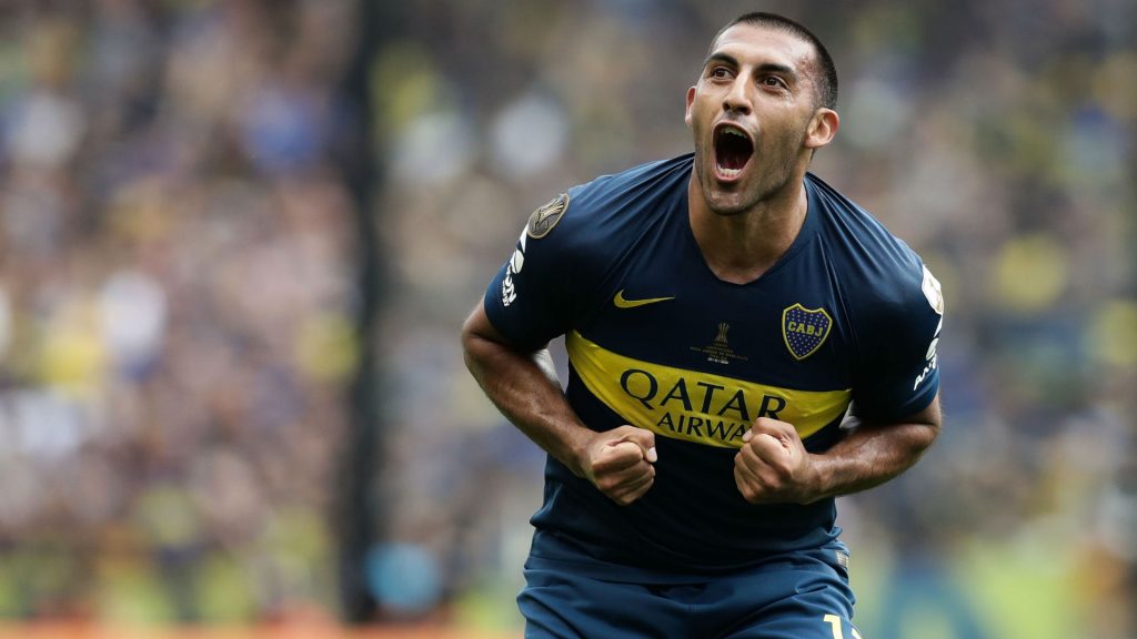 Ábila, atacante do Boca Juniors