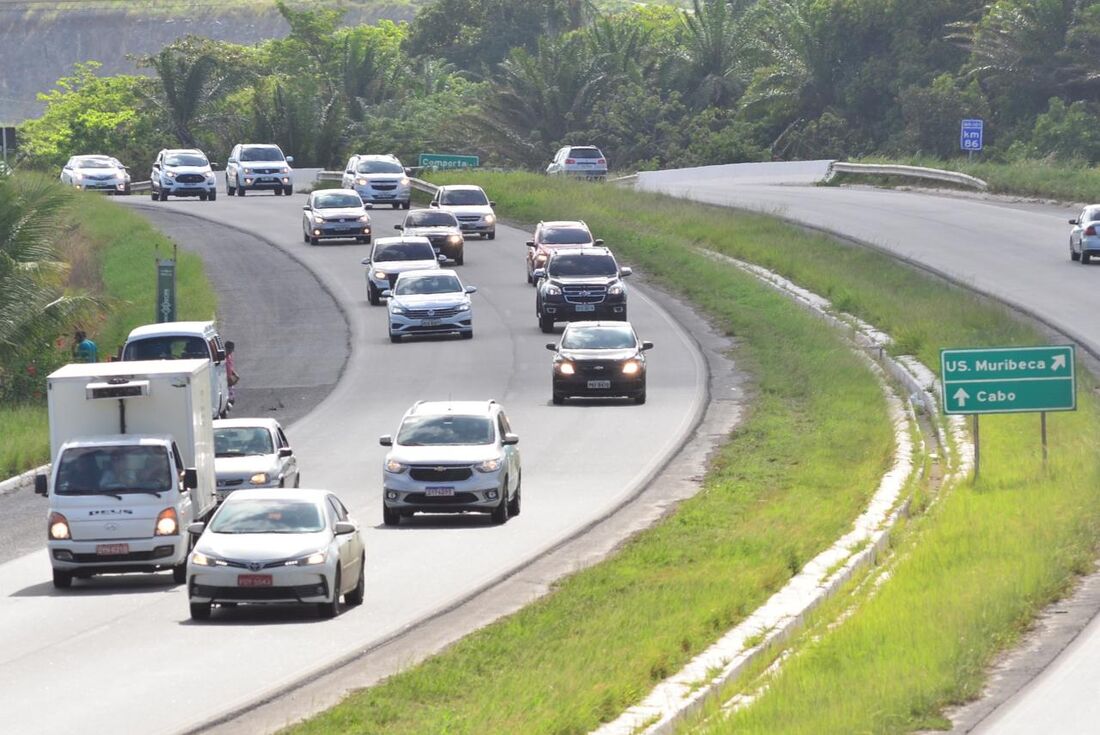 BR 101 Sul é uma das principais vias de acesso a praias como Porto de Galinhas e Tamandaré