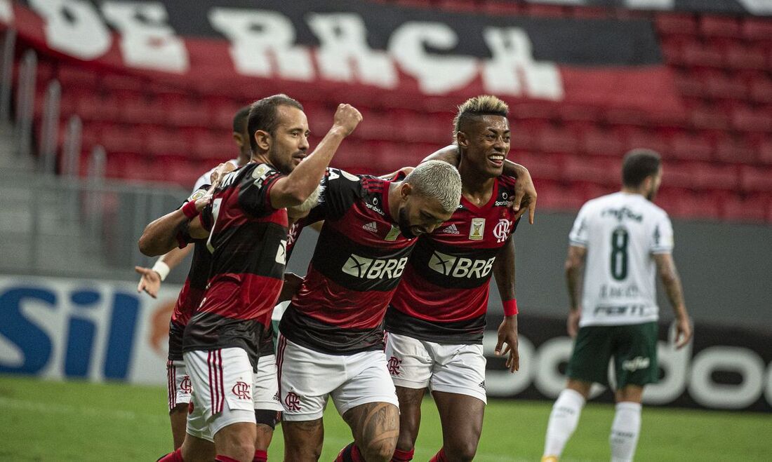 Flamengo jogará com torcida em Brasília