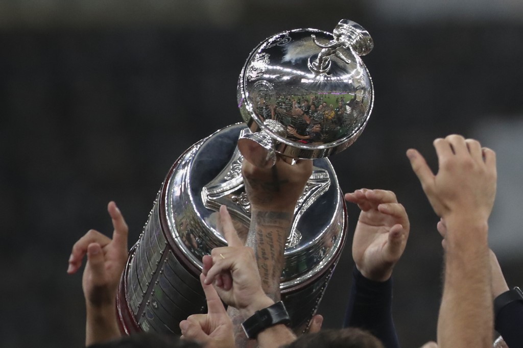 CBF deseja finais da Libertadores e da Sul-Americana de 2023 no