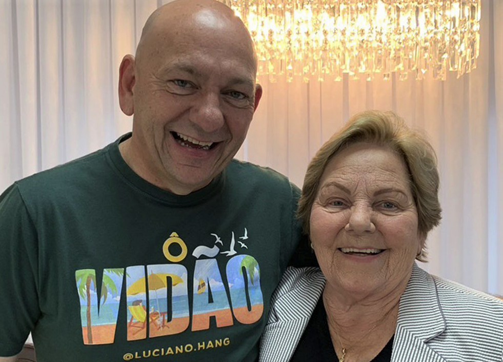 Luciano Hang e a mãe