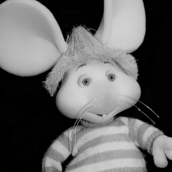 O boneco do ratinho Topo Gigio