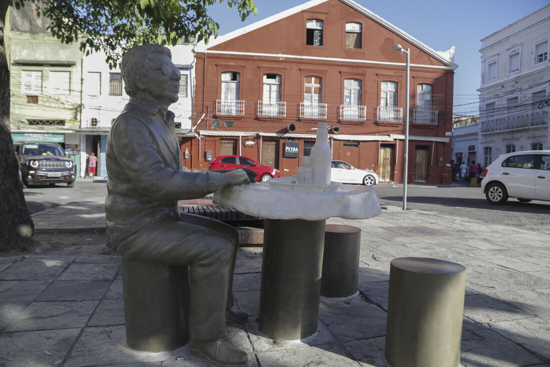 Estátua de Reginaldo Rossi, recuperada