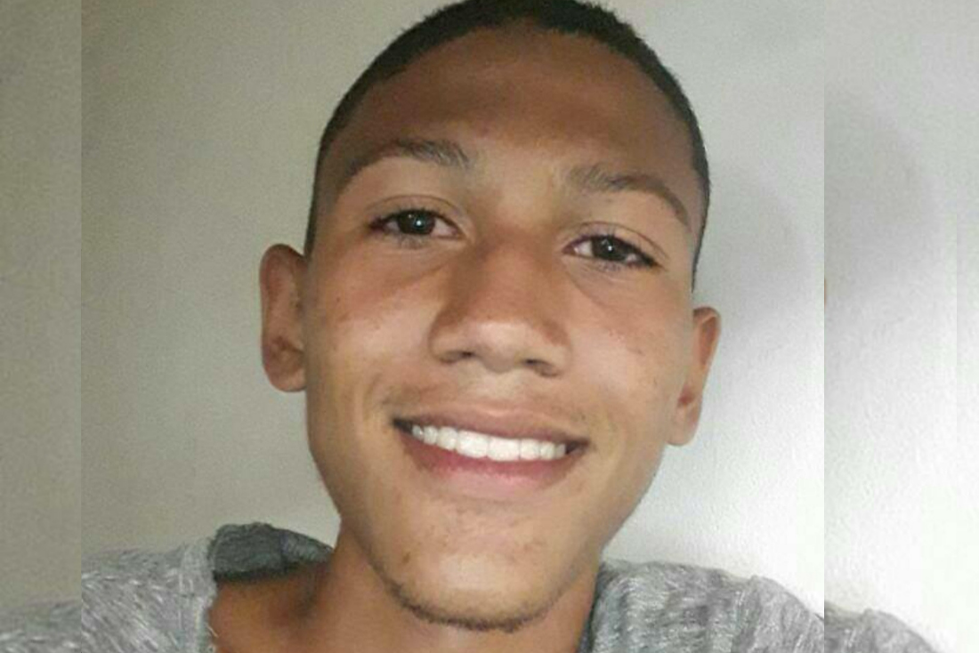 Lucas De Lima Paiva, 20 anos, estudante de engenharia da UFPE