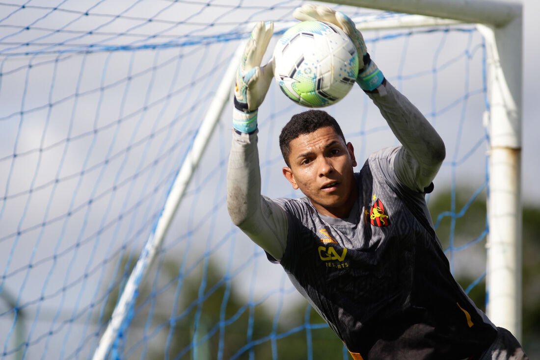 Mailson, goleiro do Sport