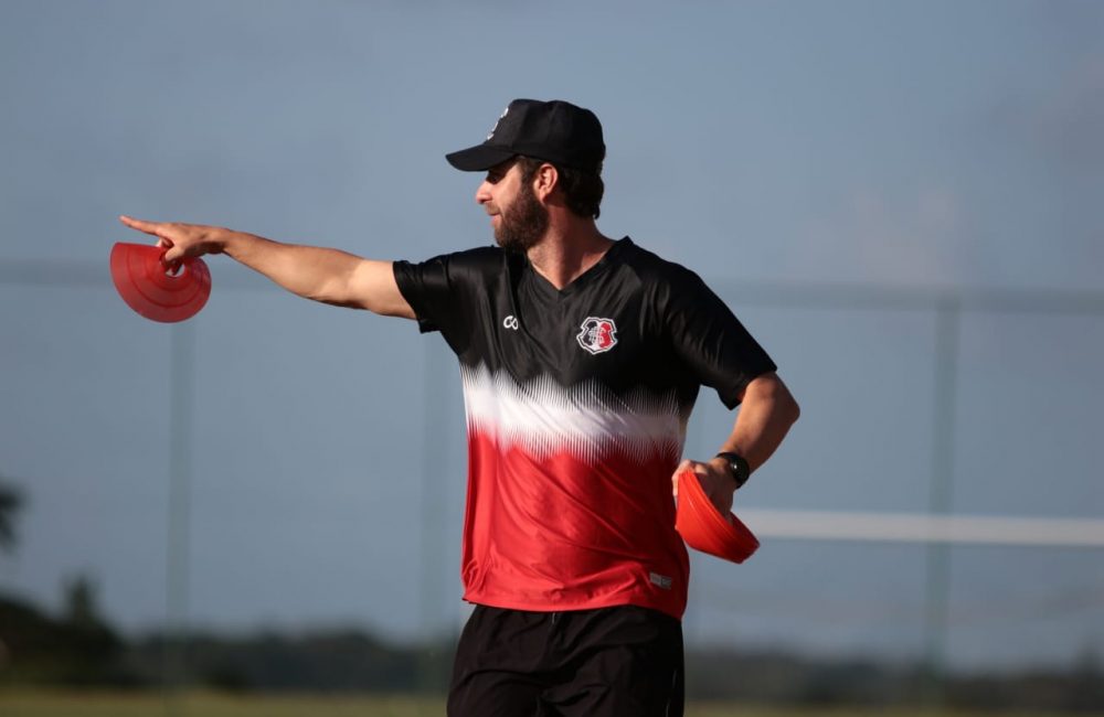 Paulo Massaro estava no Santa Cruz desde maio de 2019