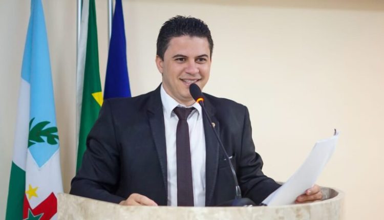 Presidente da Câmara dos vereadores de Camaragibe, Paulo André (PSB)