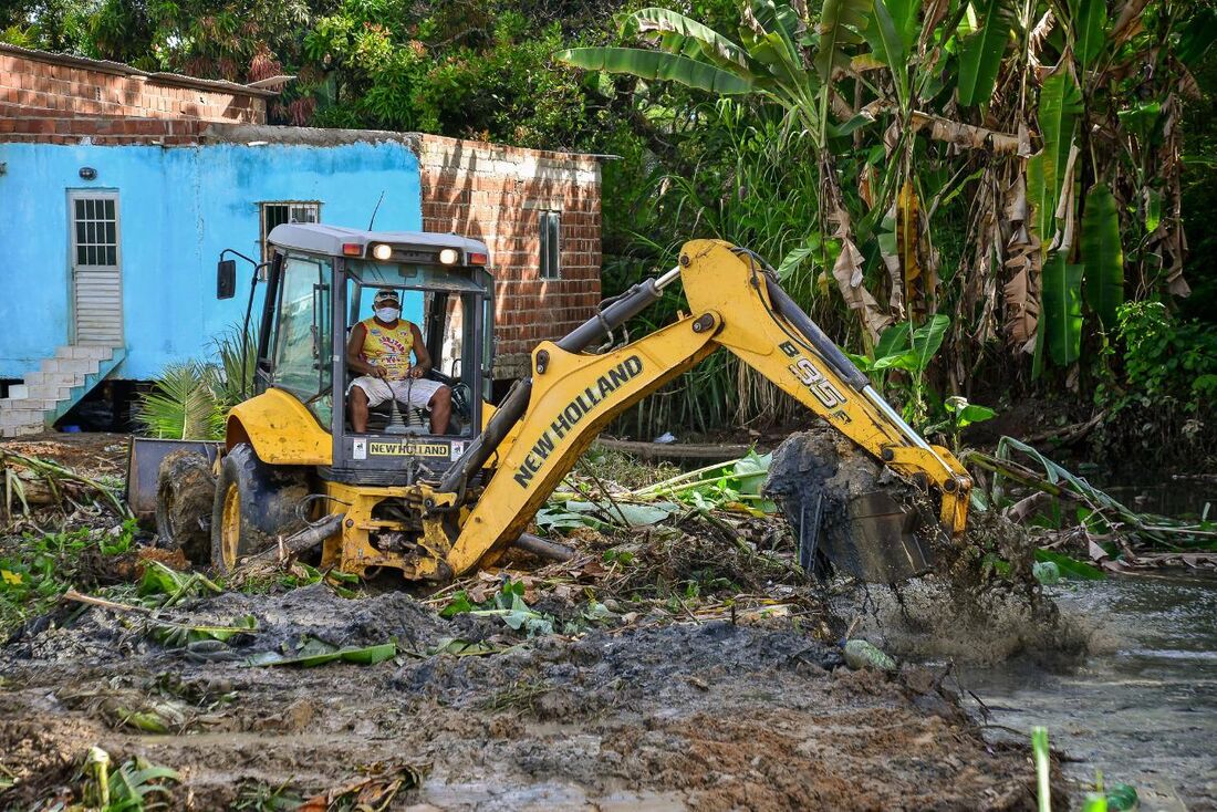 Prefeitura de Camaragibe trabalha para minimizar impactos das chuvas