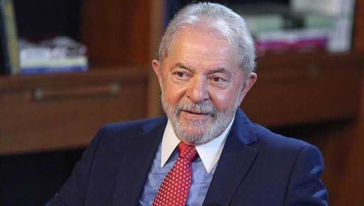 Ex-presidente Lula tem acenado para o eleitorado evangélico