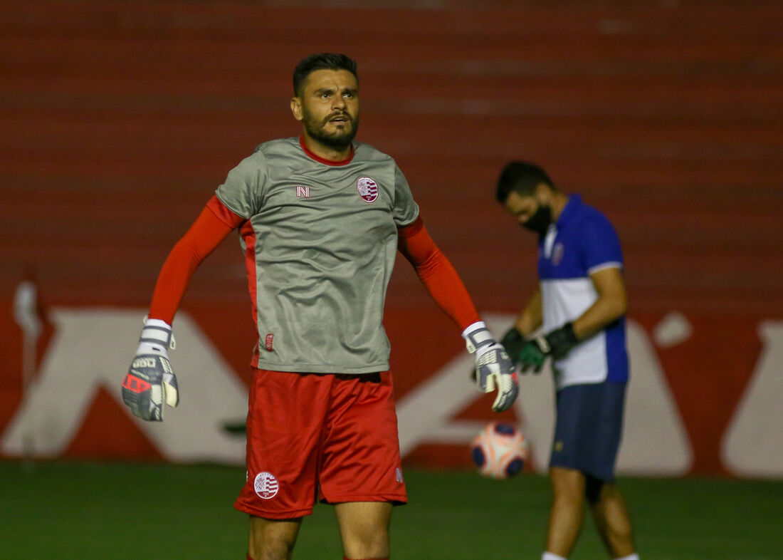 Alex Alves, goleiro do Náutico