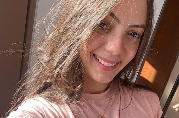 Dentista Emelly Nayane da Silva, 24