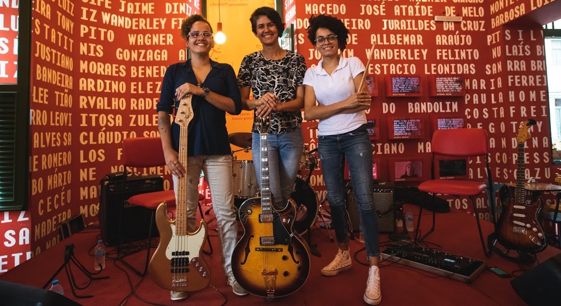 Trio apresenta em live versatilidade instrumental das mulheres no cenário da música