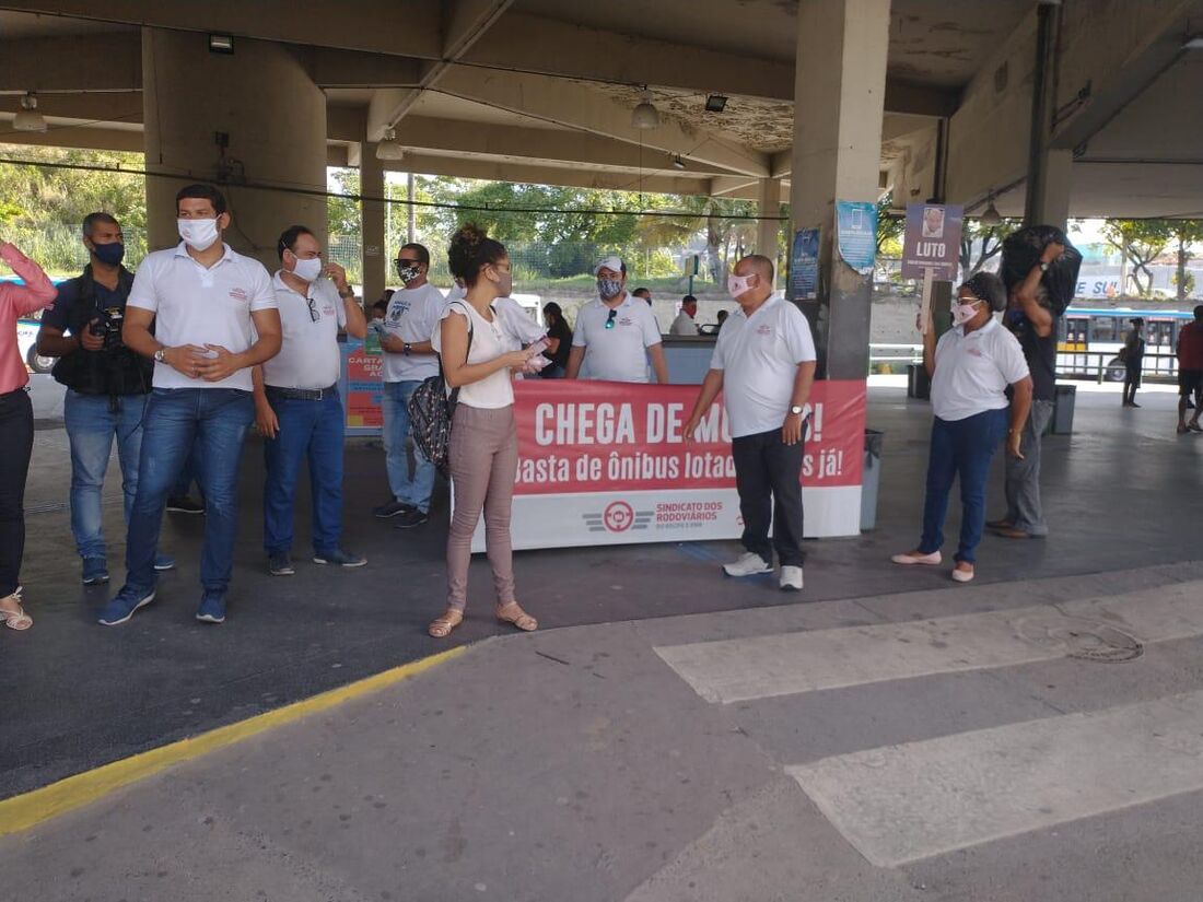 Ato simbólico no TI Macaxeira