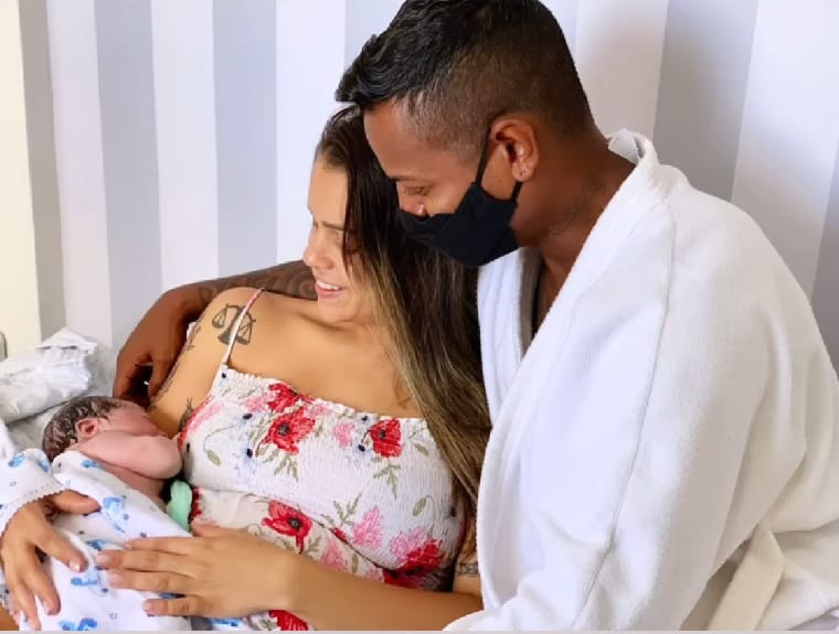 Sheldon Jr., segundo filho de Rachel Barros e Sheldon