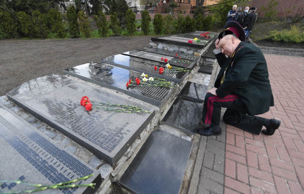 Homenagens na Ucrânia pelas vítimas de Chernobyl