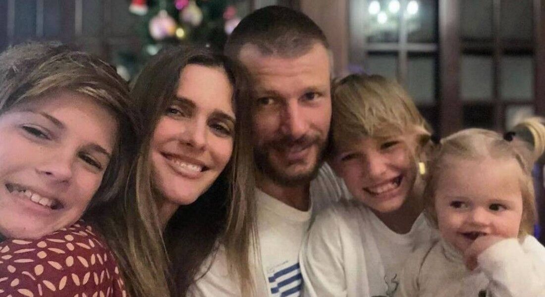 Fernanda Lima e Rodrigo HIlbert com os filhos Francisco, João e Maria Manoela