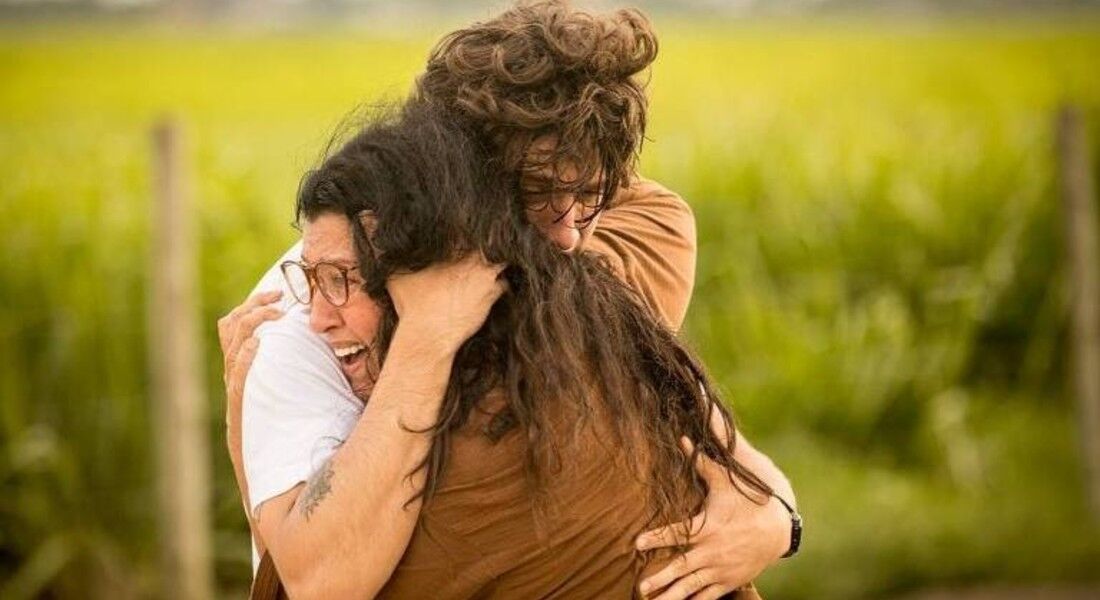 Encontro de Lurdes e Domênico em 'Amor de Mãe' emociona espectadores