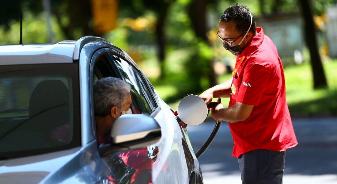 Celulares podem ajudar no combate a fraudes em bombas de combustíveis