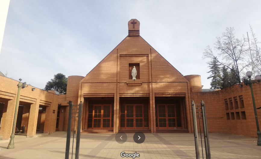 Parroquia Santa María de Las Condes, em Santiago, no Chile