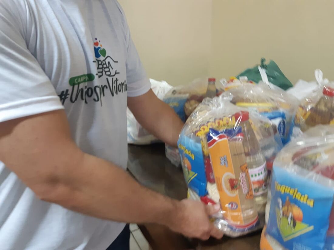 Campanha Unidos por Vitória tem arrecadado alimentos, produtos de limpeza e fraudas para famílias carentes de Vitória de Santo Antão