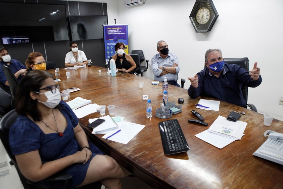 Reunião entre a Secretaria Estadual de Saúde (SES-PE) e gestores municipais de Pernambuco