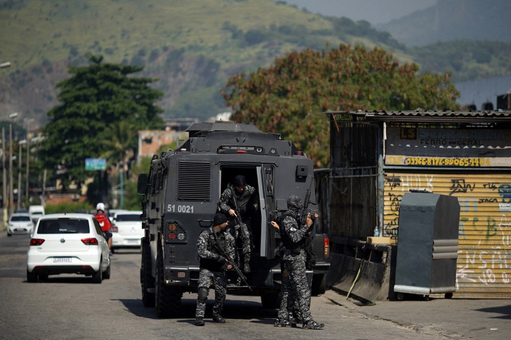 Polícia do Rio durante ação no Jacarezinho