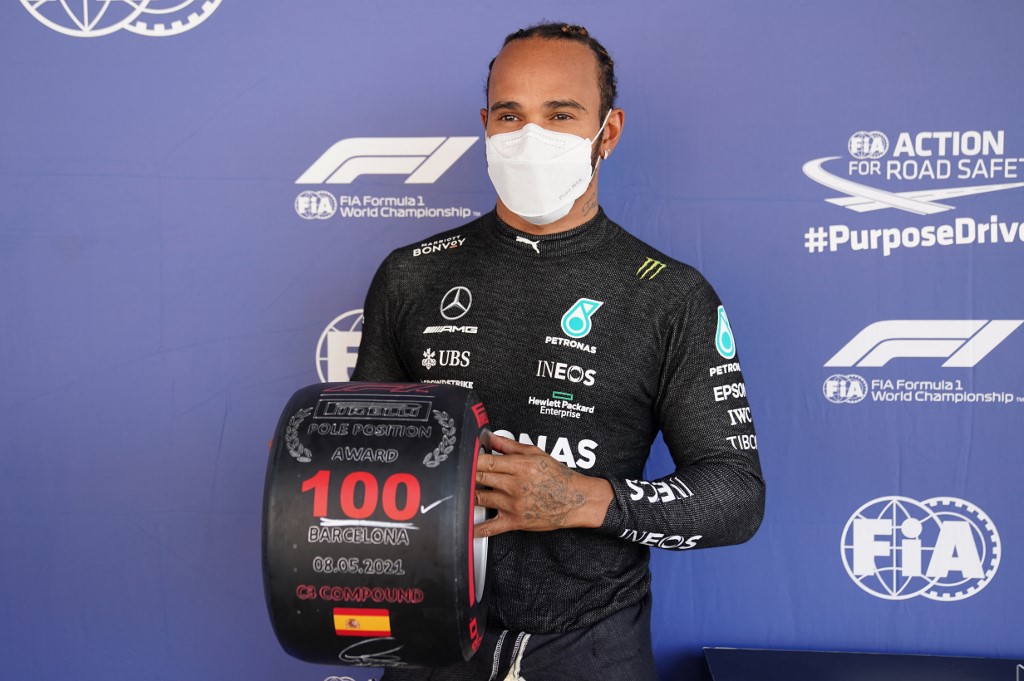 Hamilton e sua centésima pole na F1