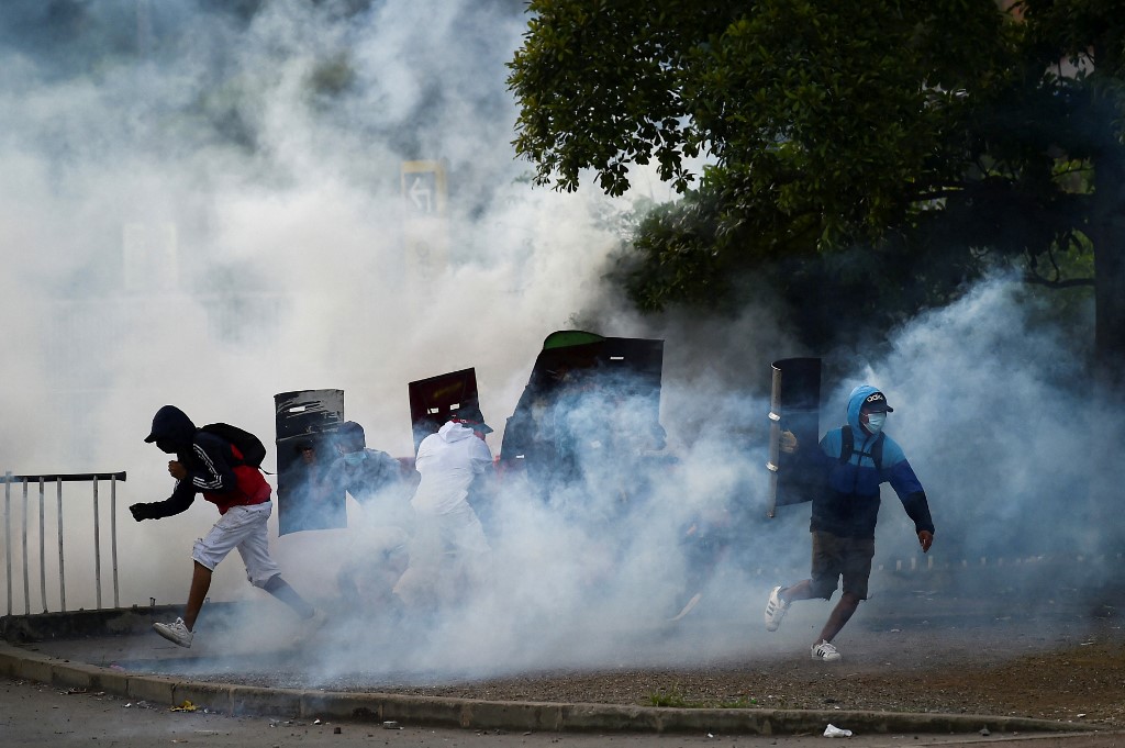 Manifestação contra o governo do presidente colombiano Ivan Duque, em Cali, Colômbia