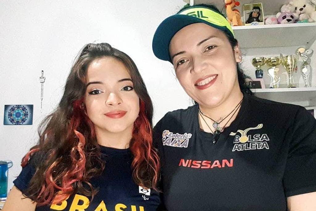 Mãe e filha, as paratletas Lethicia e Jane